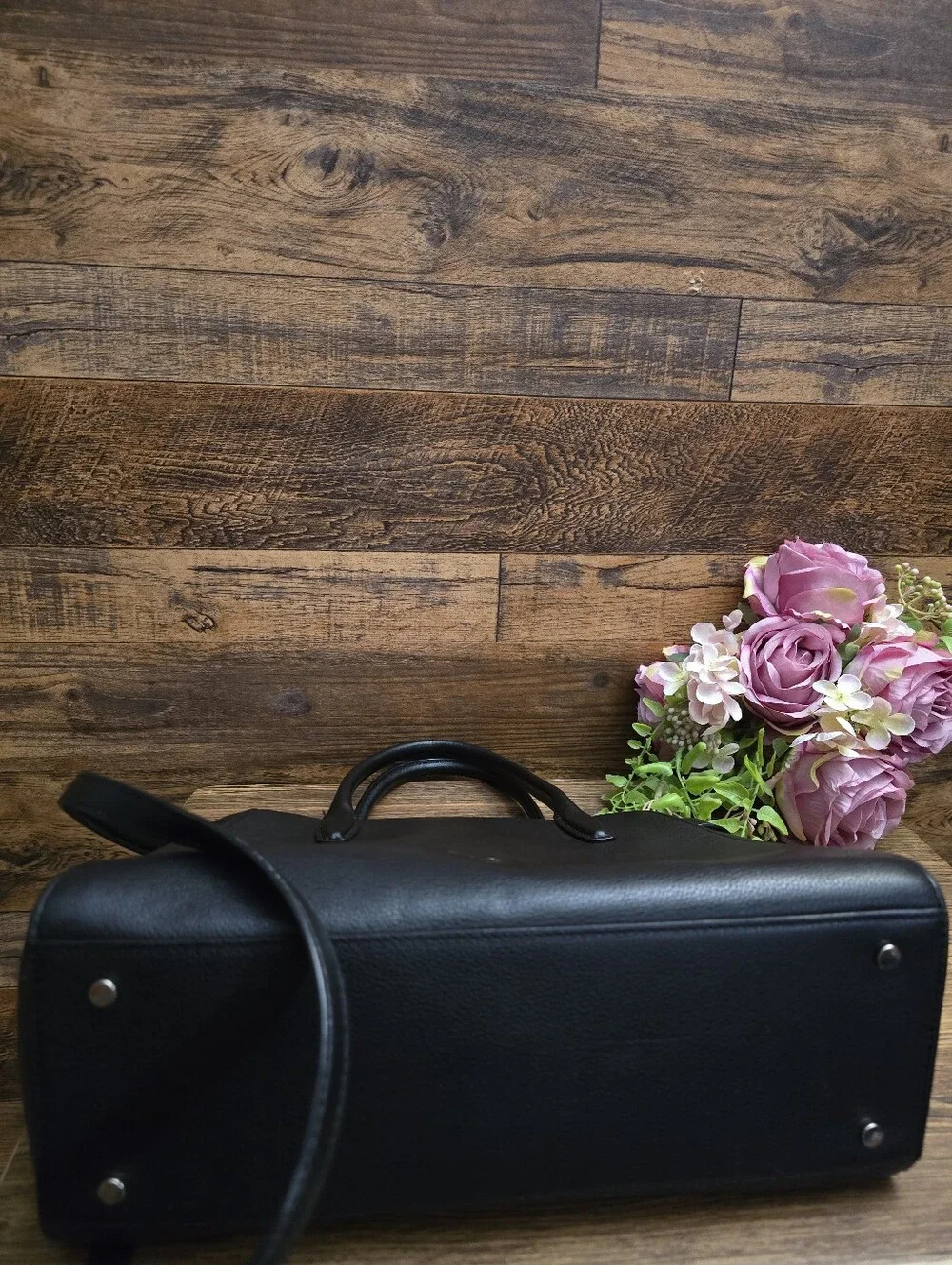 Kate Spade♠️ Lucia Satchel - Medium - Picture 4 of 4